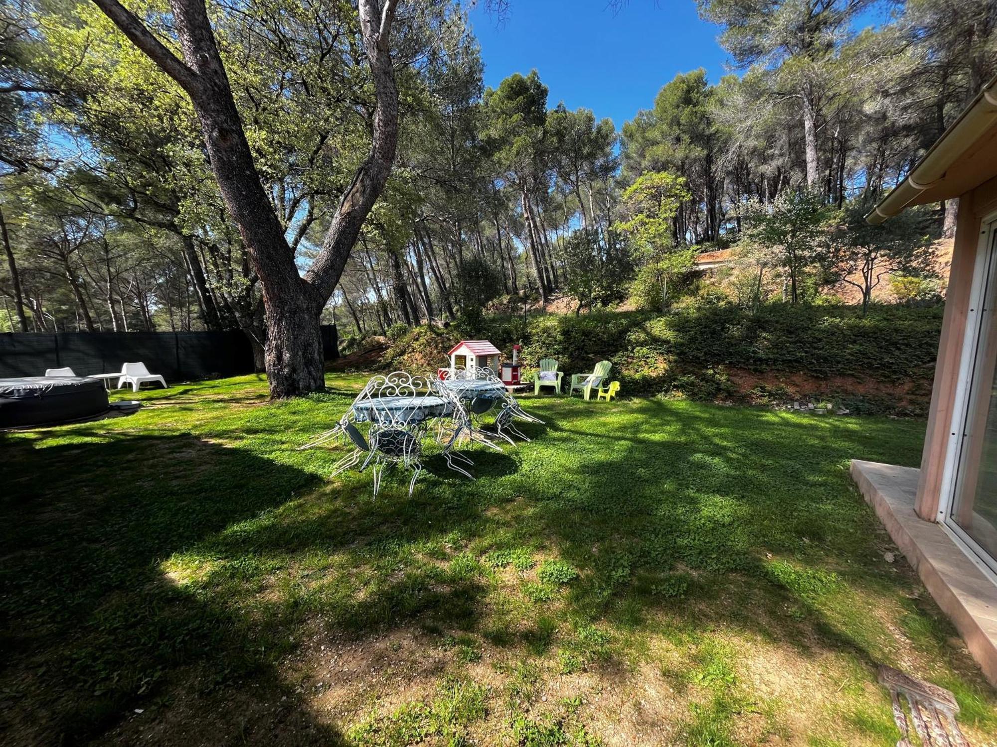 Maison Provencale Au Calme De La Campagne Avec Jacuzzi เอ็ก-ซอง-โพรวองซ์ ภายนอก รูปภาพ